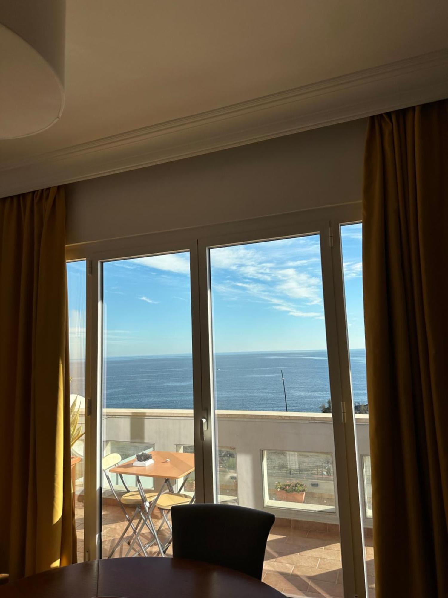 Perla Marina Sea View Apartment CTA Eksteriør bilde